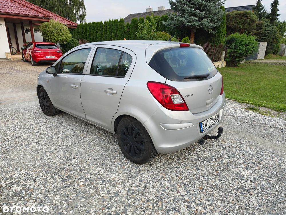 Opel Corsa 1.4 16V Enjoy - 3