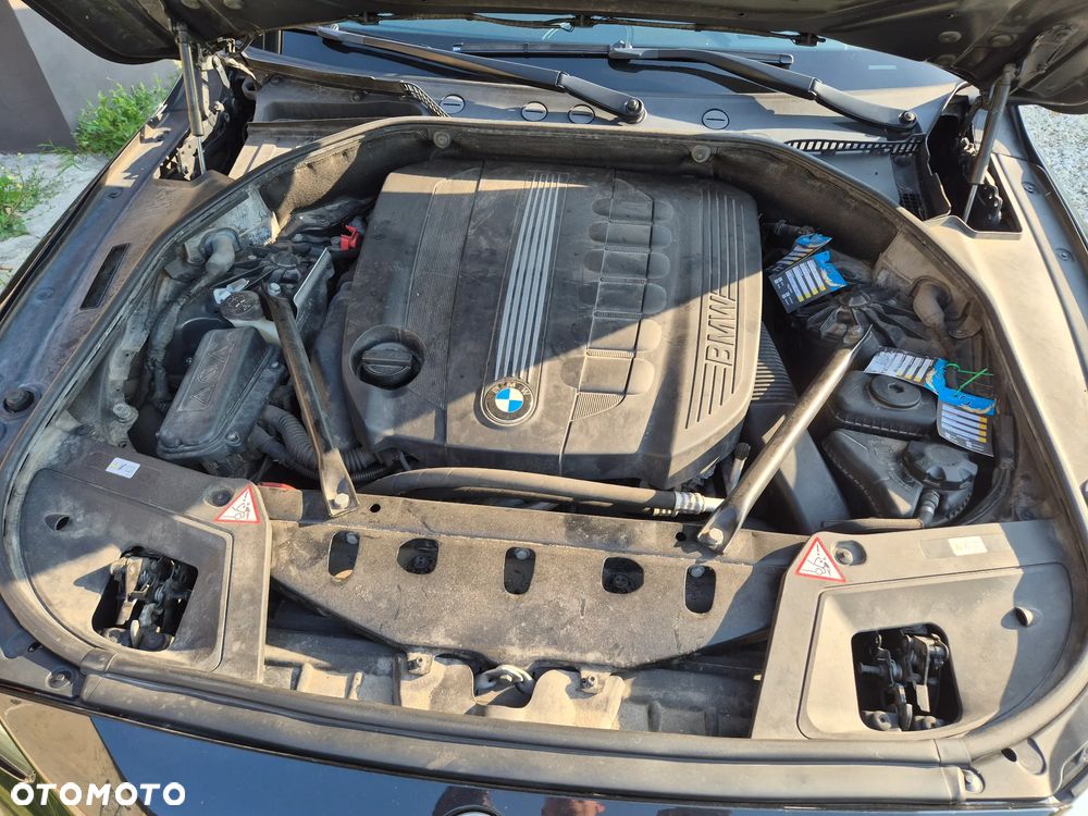 BMW 5GT 530d xDrive - 2