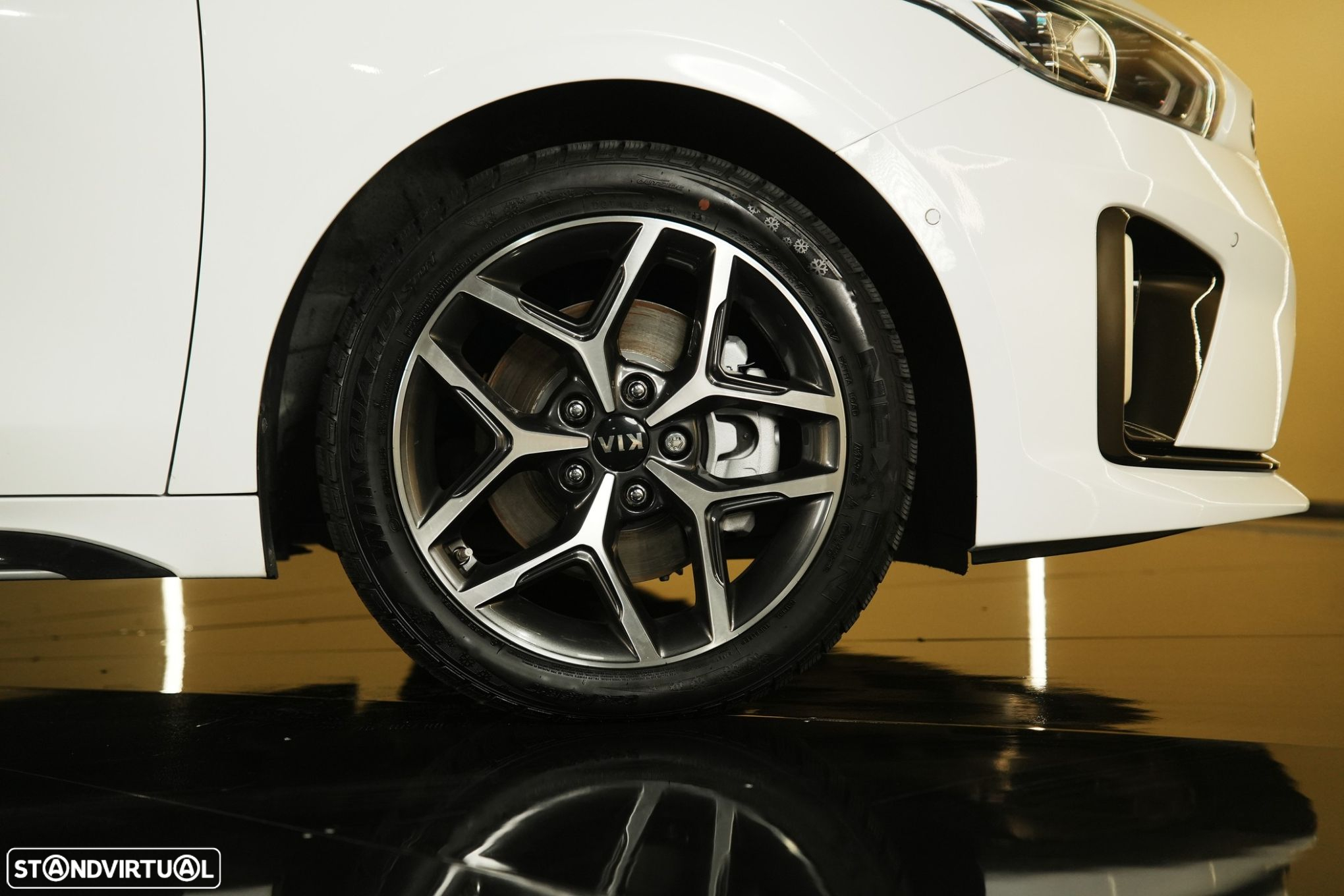 Kia ProCeed 1.6 CRDi GT Line+SRF 7DCT - 9