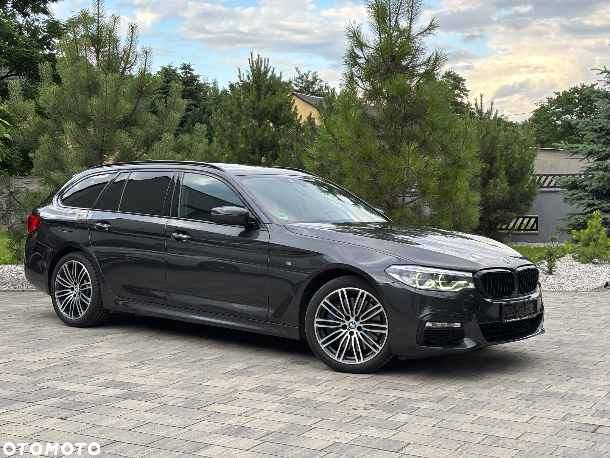 BMW Seria 5 540d xDrive M Sport sport - 2