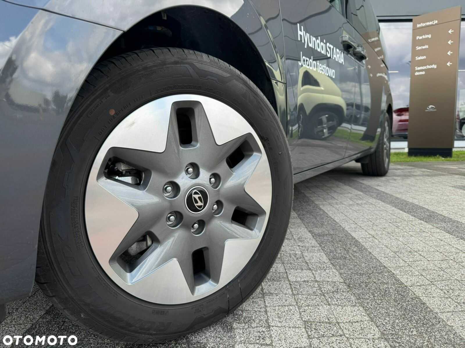 Hyundai Staria - 3