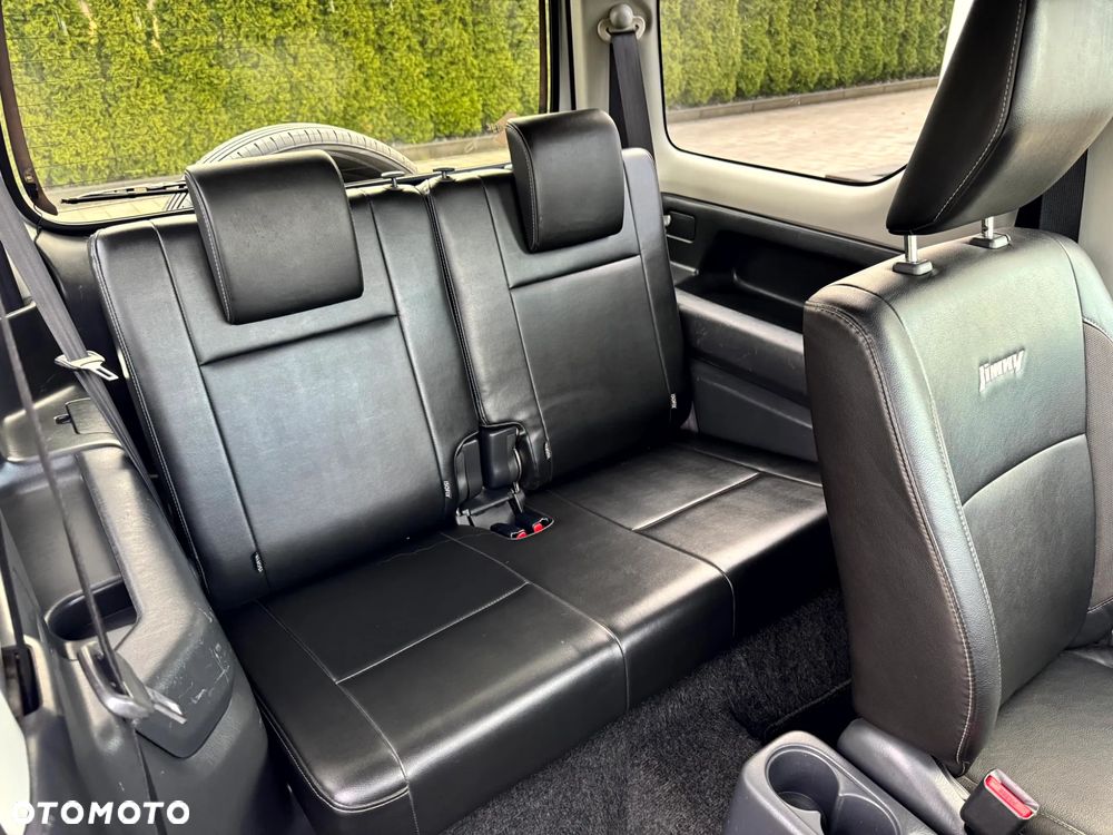 Suzuki Jimny - 12