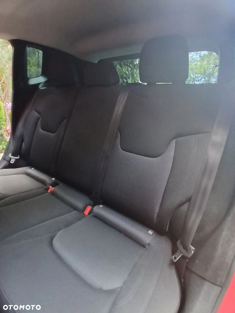 Jeep Renegade 1.6 E-TorQ Sport FWD - 12