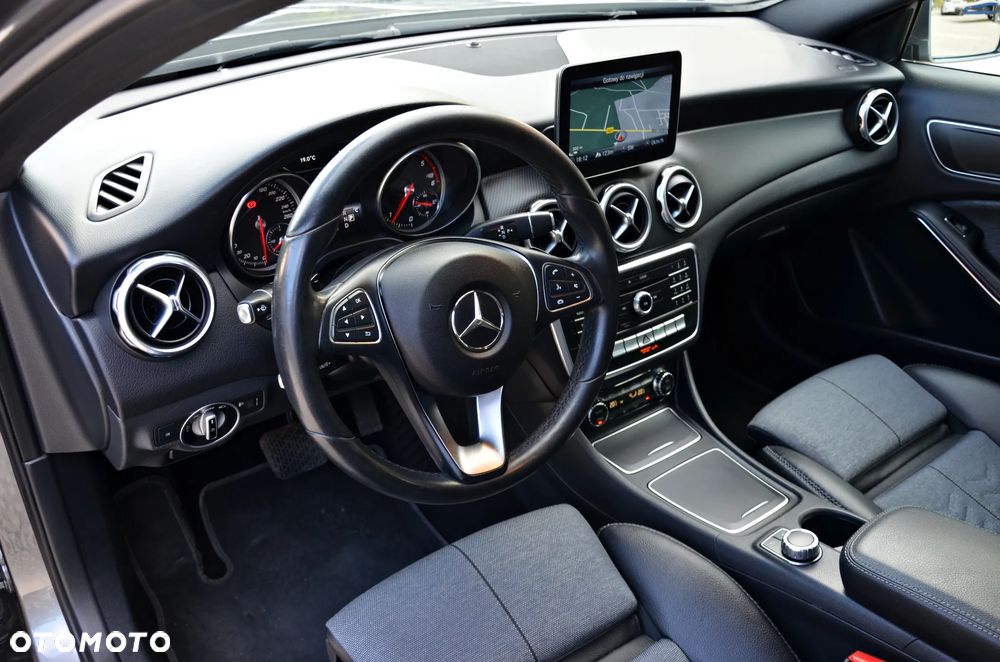 Mercedes-Benz GLA 180 (CDI) d 7G-DCT Style - 30