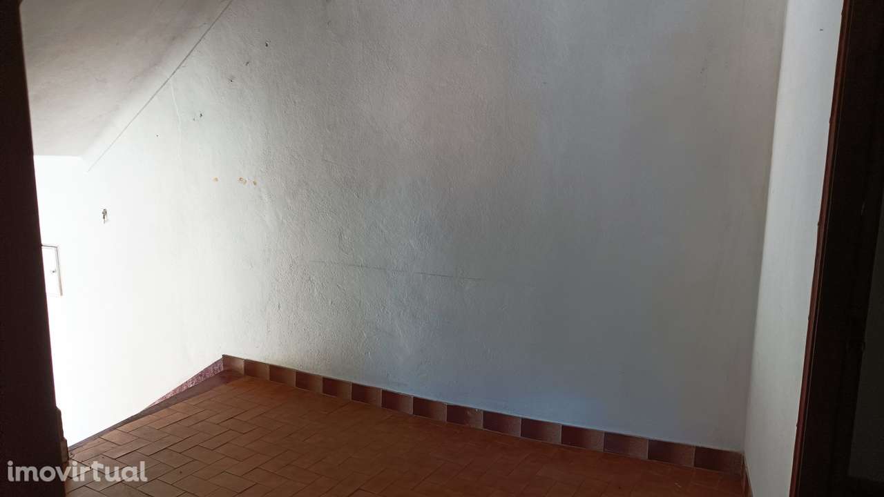 Moradia em Banda T3 Venda em Gonçalo,Guarda - Grande imagem: 4/12