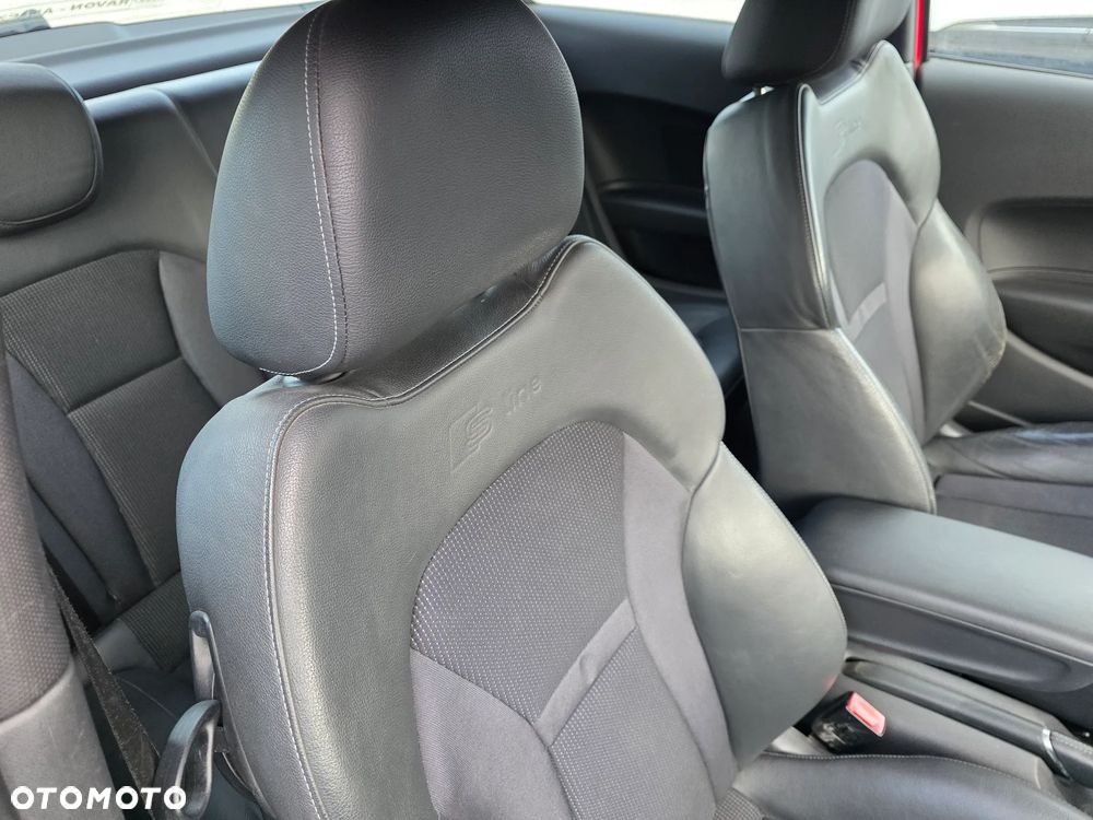 Audi A1 3-drzwiowe 1.6 TDI S line edition m S line Sportpaket - 11