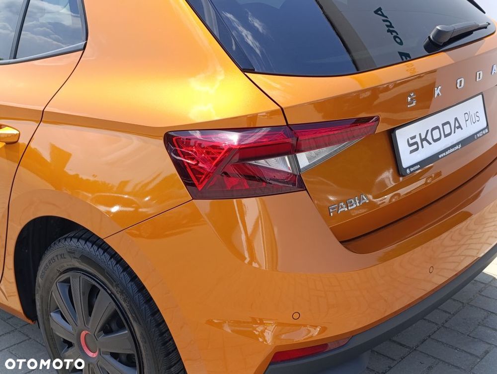 Skoda Fabia 1.0 TSI Ambition - 11