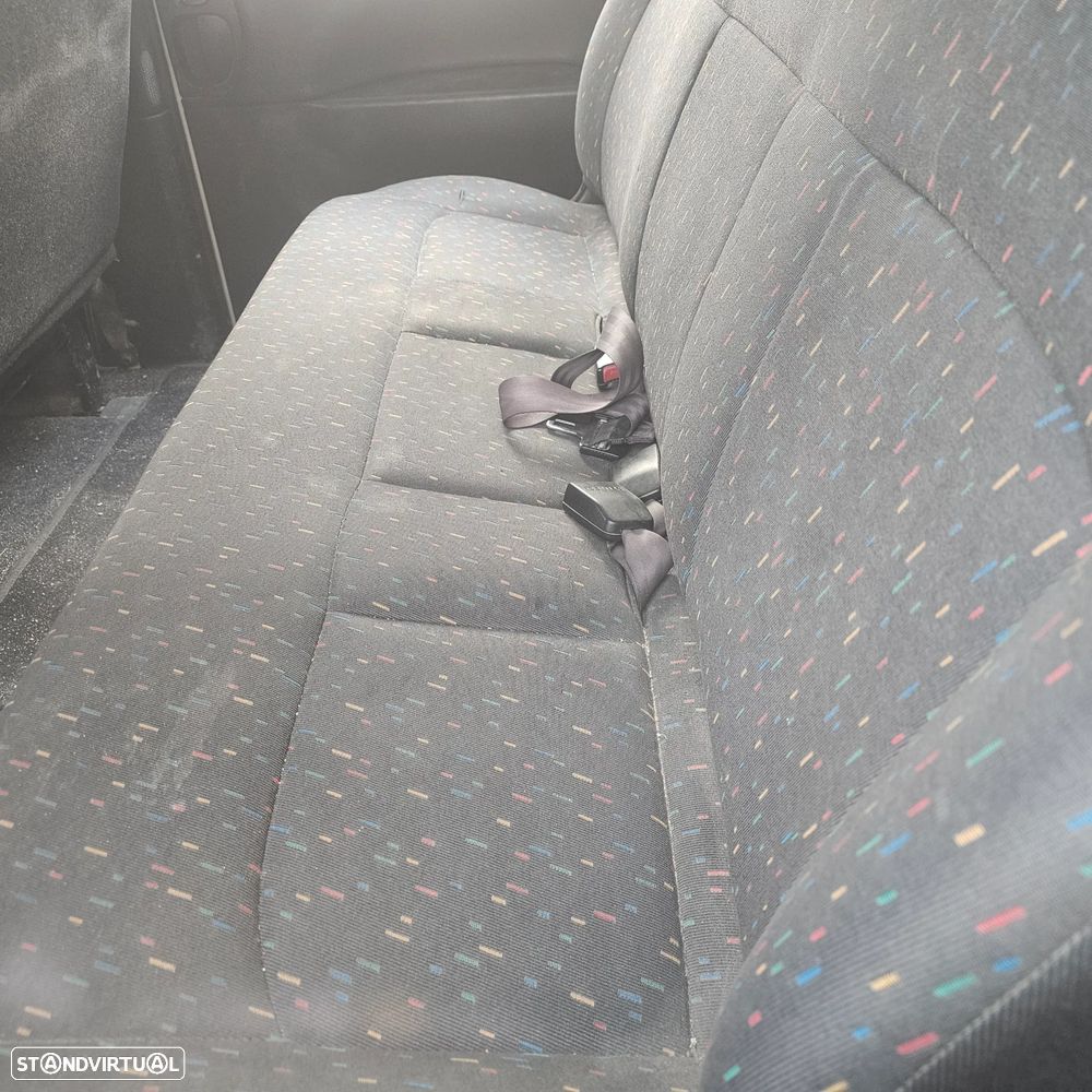 Hyundai H-1 - 9