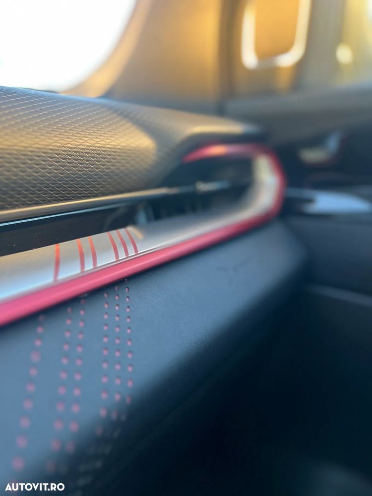 Geely Coolray 1.5 T-GDI 7DCT GF - 16