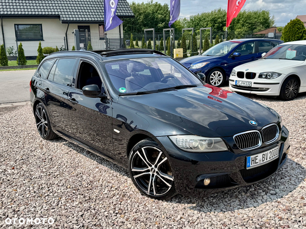BMW Seria 3 330xi Touring