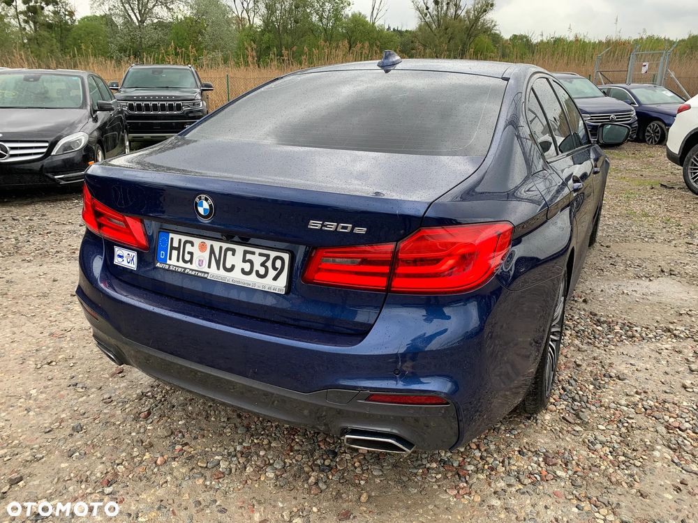 BMW Seria 5 530e iPerformance GPF M Sport sport - 8