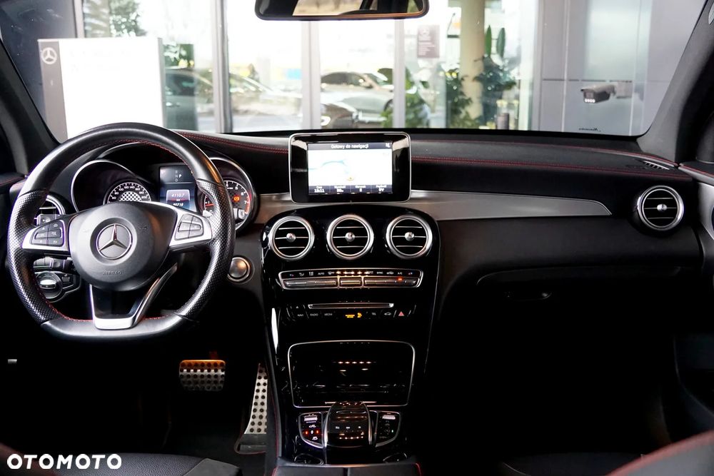 Mercedes-Benz GLC AMG 43 4Matic 9G-TRONIC - 26