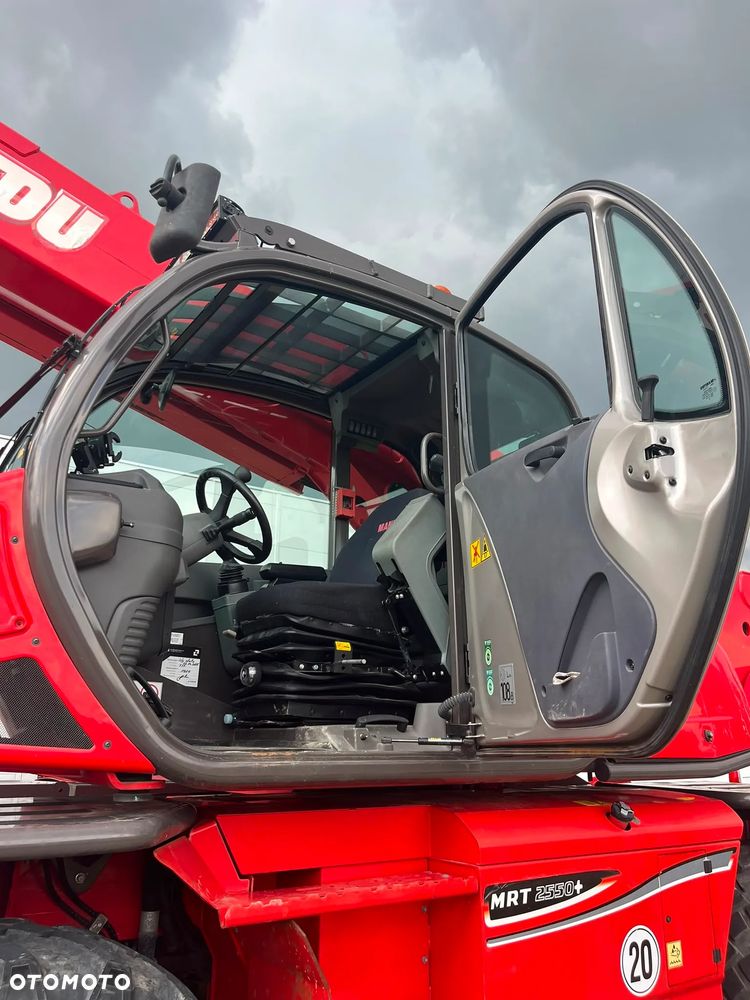 Manitou MRT 2550 PLUS PRIVILAGE ST4 S2 * 09/2019 * zdalne sterowanie * platforma * wyciągarka * hak * - 39