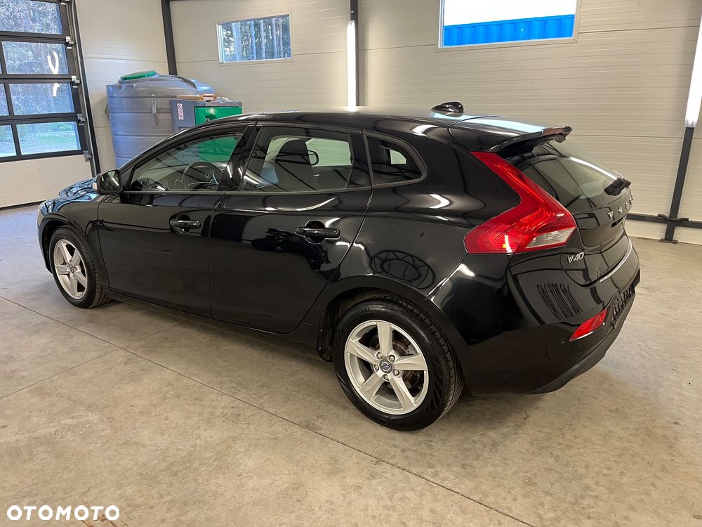 Volvo V40 D2 - 5