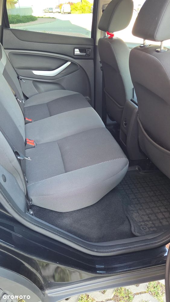 Ford Kuga 2.0 TDCi Trend - 14