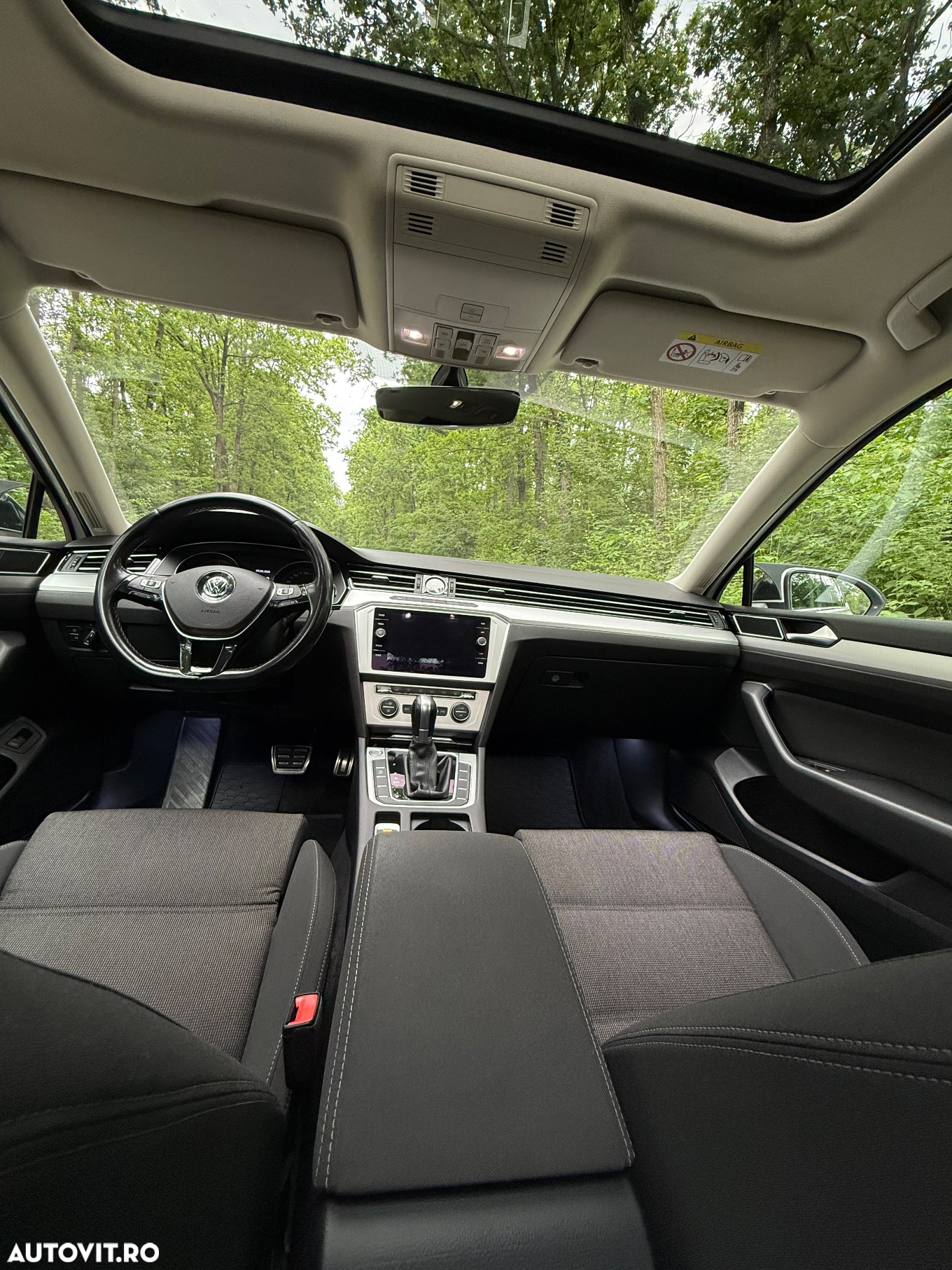 Volkswagen Passat Variant 2.0 TDI DSG Comfortline - 6