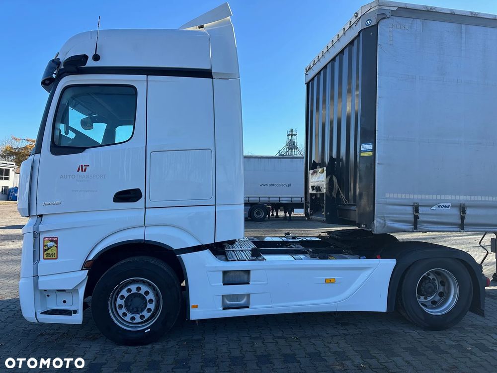 Mercedes-Benz 1845 - 3