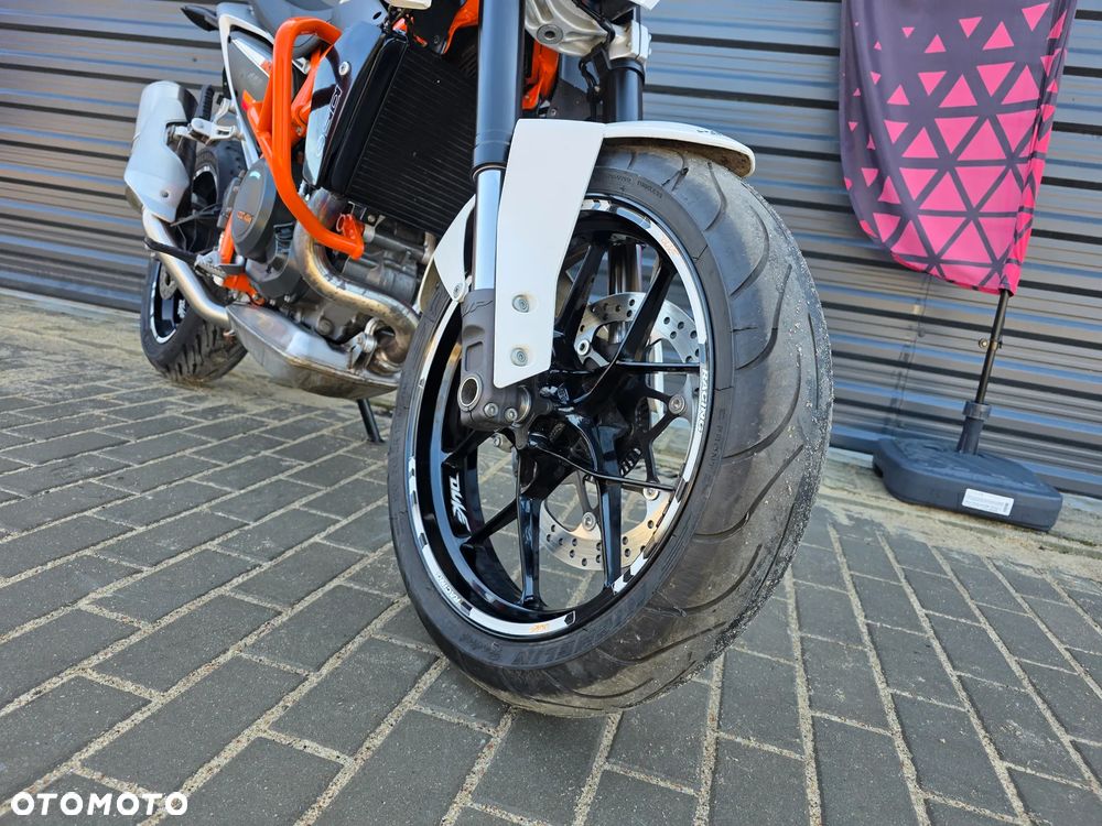 KTM Duke - 13