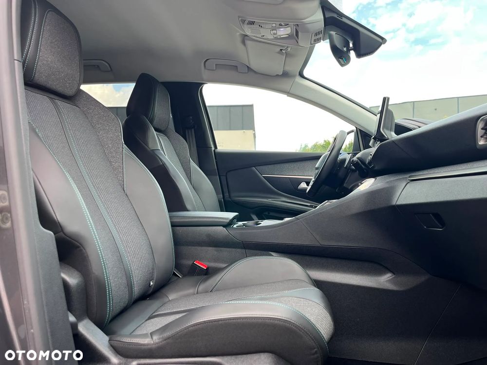 Peugeot 3008 225 e-EAT8 Allure Pack - 30