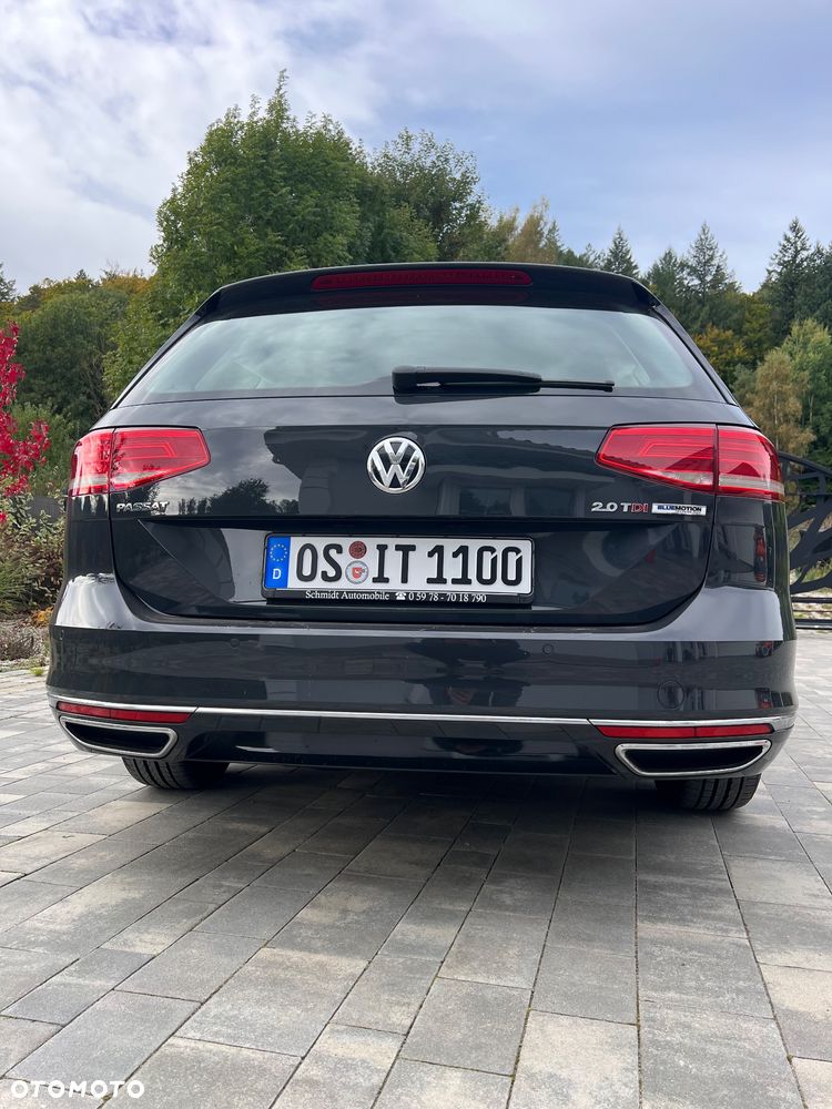 Volkswagen Passat - 18