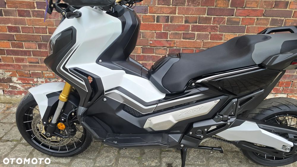 Honda X-ADV - 11