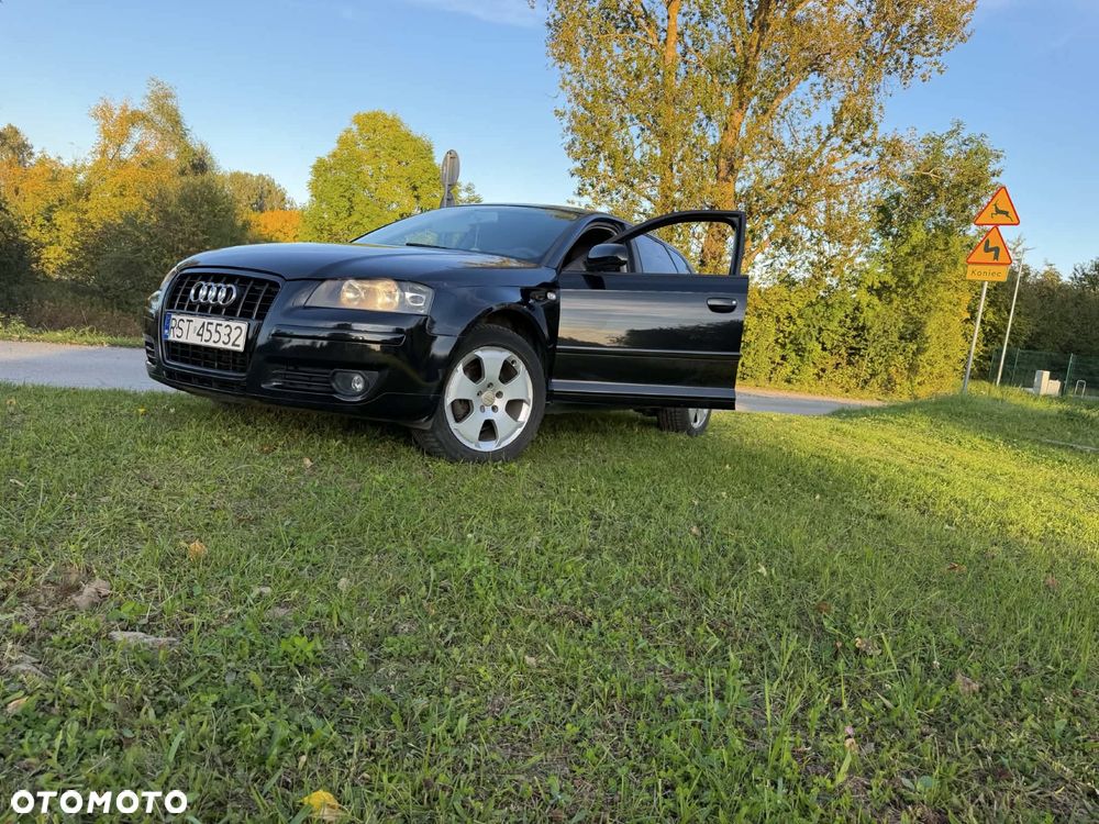 Audi A3 Sportback - 2