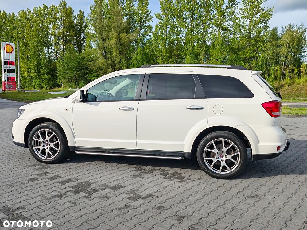 Fiat Freemont 2.0 Multijet Lounge AWD - 4