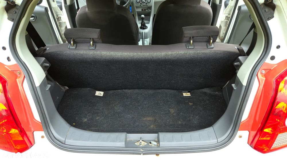 Suzuki Alto 1.0 Comfort - 21