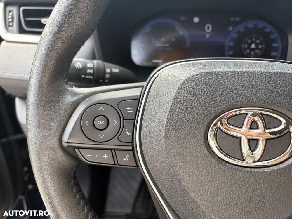 Toyota RAV4 2.5 VVT-iE 4x4 Luxury - 23