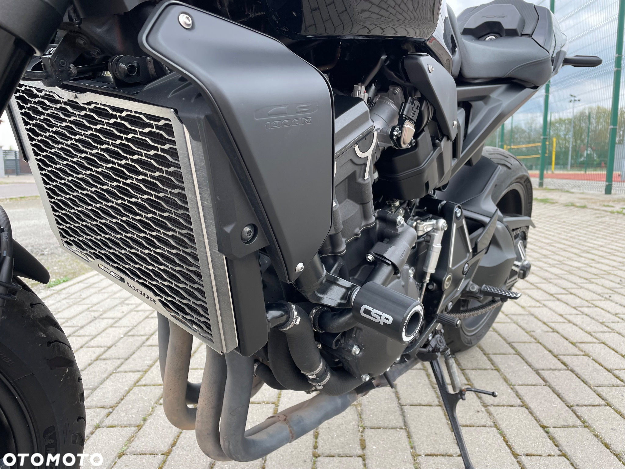 Honda CB - 10