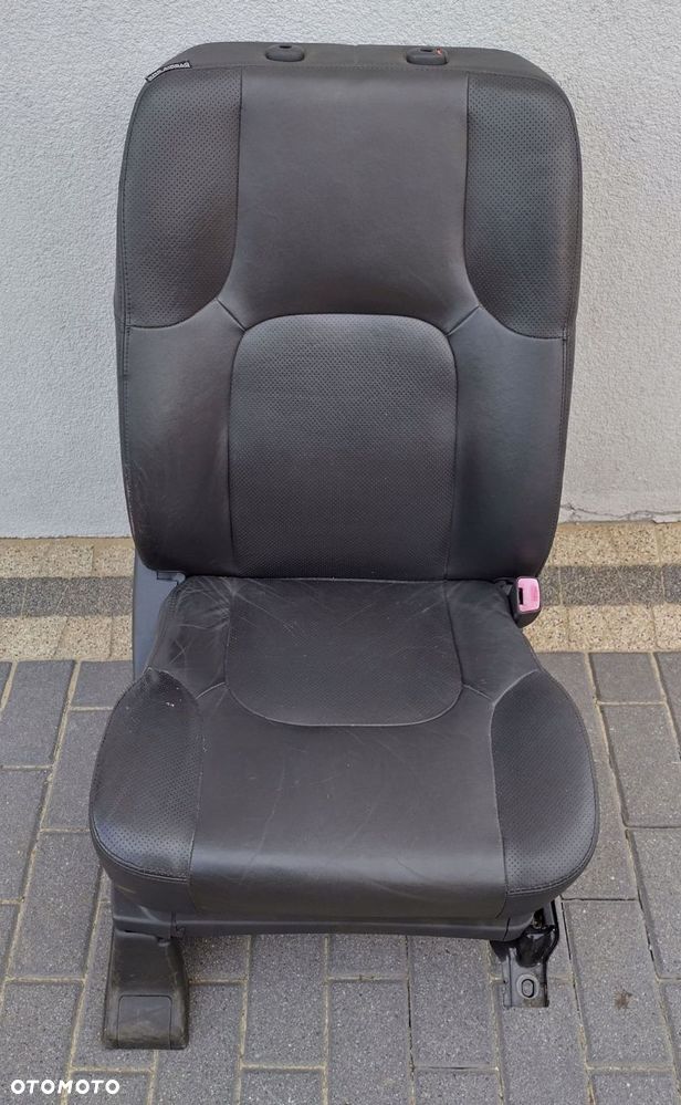 nissan pathfinder r51 05-10 fotel prawy przedni prawy przód skóra angielski - 3