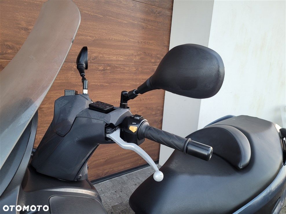 Suzuki Burgman - 2