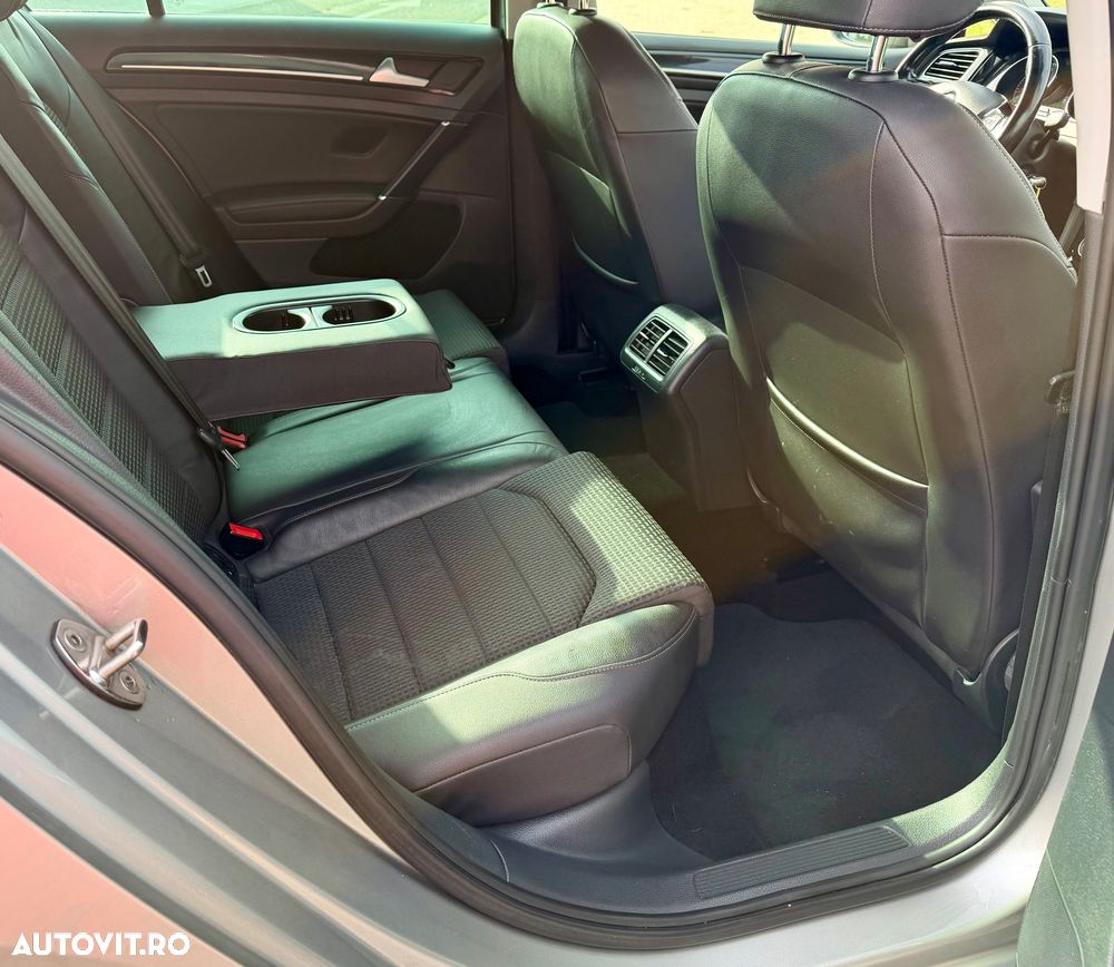 Volkswagen Golf 1.4 TSI BMT Highline - 6