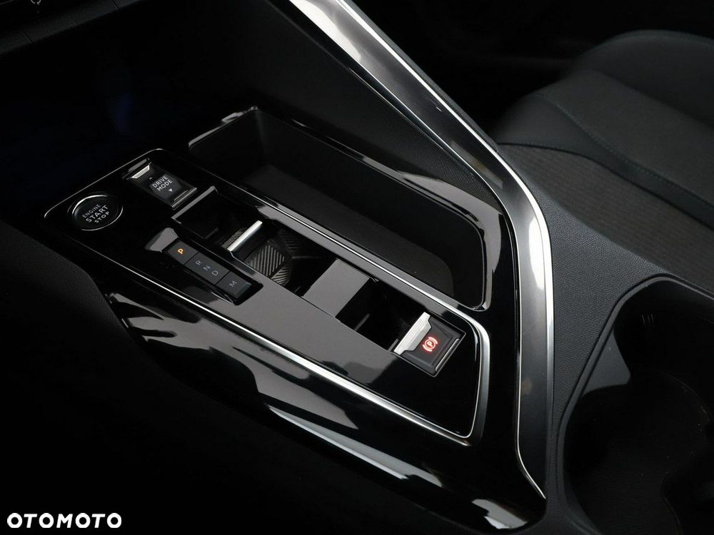 Peugeot 5008 1.5 BlueHDi Allure Pack S&S EAT8 - 31