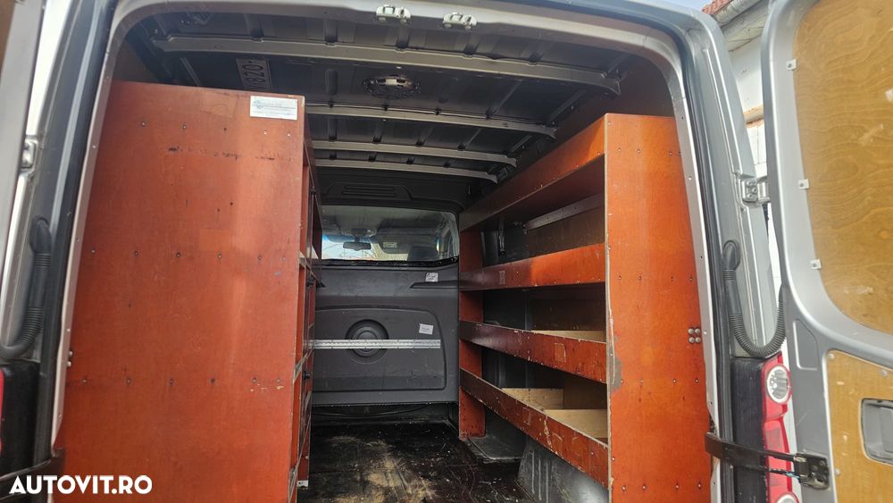 Volkswagen Crafter - 2