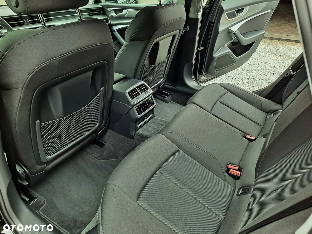 Audi A6 Avant 40 TDI quattro S tronic sport - 33