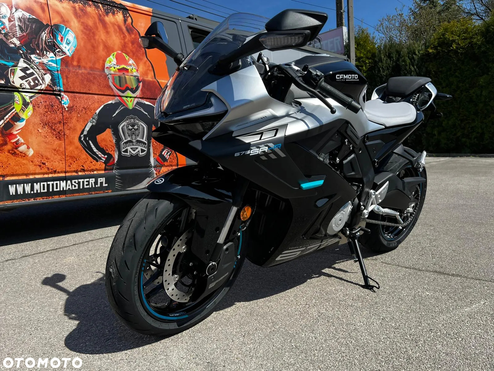 CFMoto SR - 18