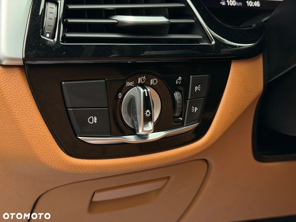 BMW Seria 5 530i mHEV M Sport sport - 16