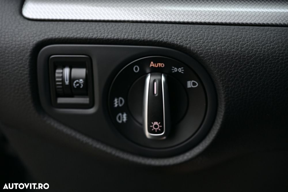 Volkswagen Sharan 2.0 TDI DSG Blue Motion Match - 30