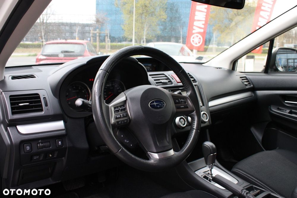 Subaru XV 2.0i Exclusive CVT - 11