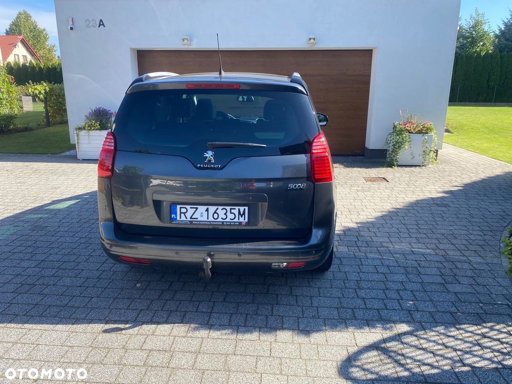 Peugeot 5008 - 4