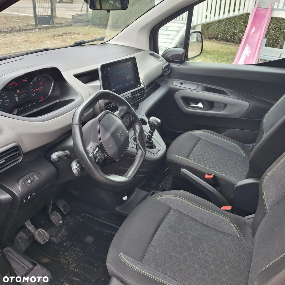 Peugeot Rifter - 2