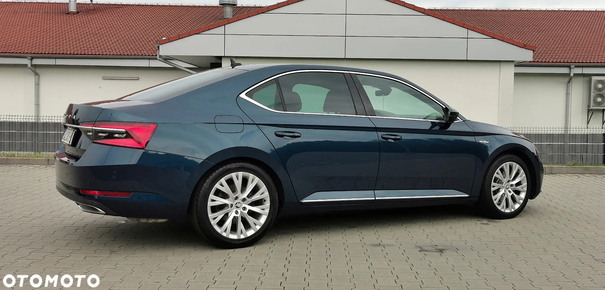 Skoda Superb 2.0 TSI L&K DSG - 15