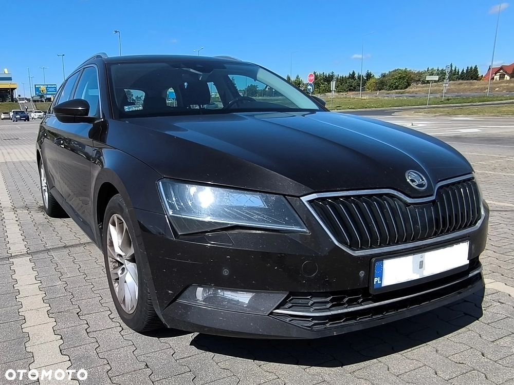 Skoda Superb 2.0 TSI Ambition DSG - 3