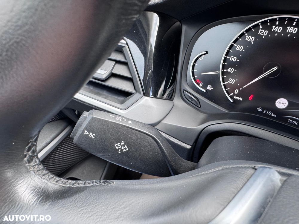 BMW Seria 3 320i AT - 25