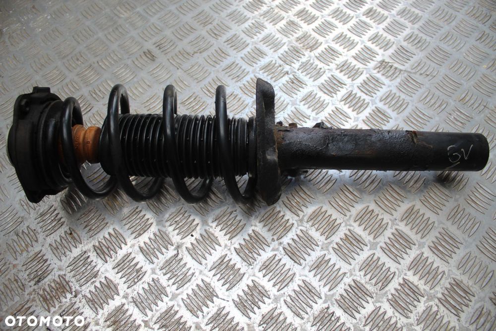 MCPHERSON AMORTYZATOR LEWY PRZÓD VW GOLF V 1.6