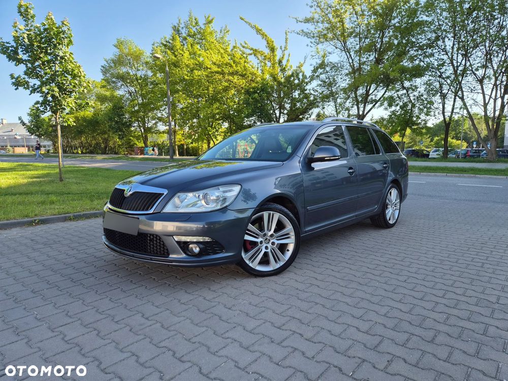 Skoda Octavia 2.0 TDI CR DPF DSG RS - 1