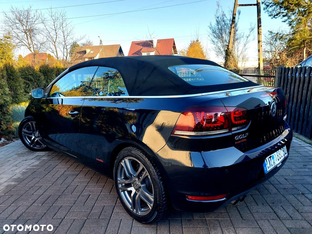 Volkswagen Golf Cabrio 2.0 TDI BlueMotion Technology Exclusive - 28