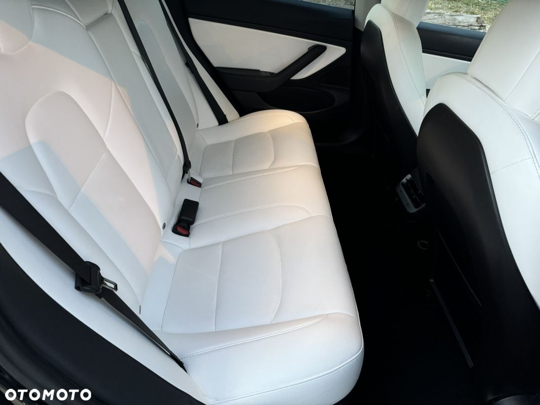 Tesla Model 3 Allradantrieb Dual Motor - 17