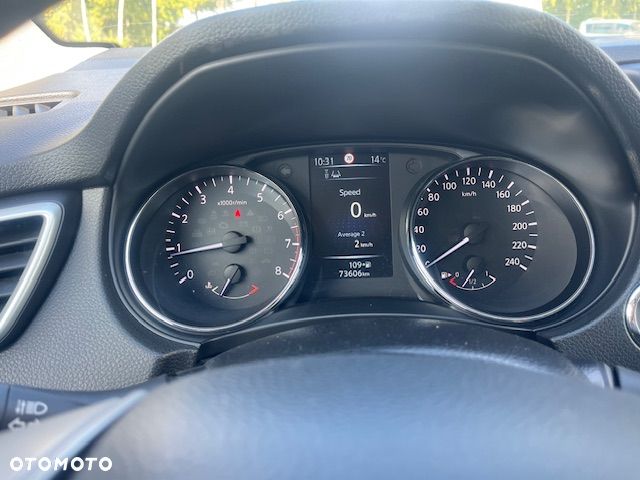Nissan Qashqai - 11